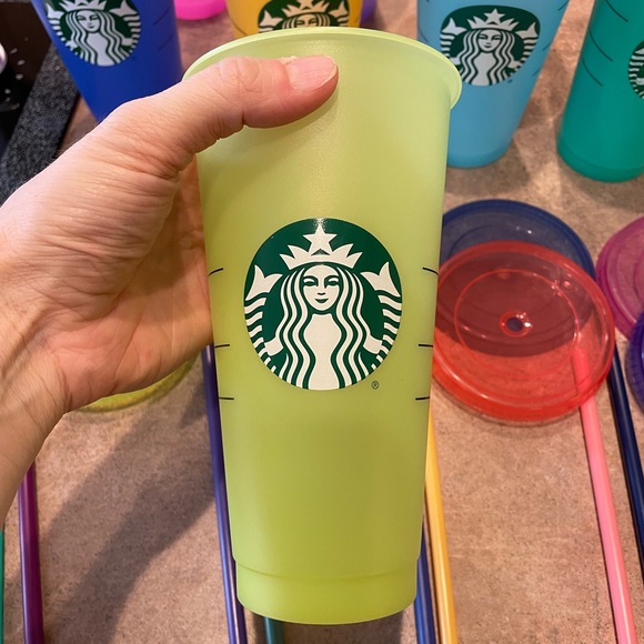 Starbucks Color Changing Cups - Picture 7 of 12